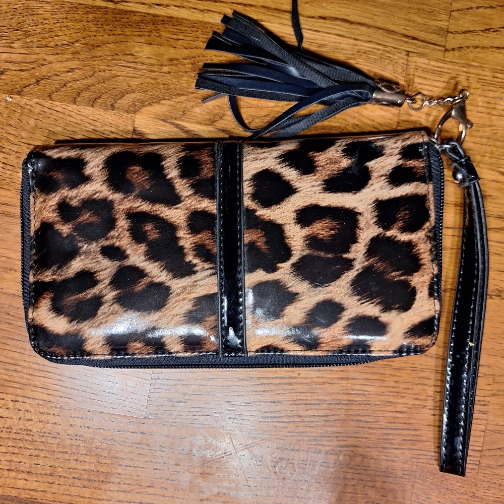 Cheetah / Leopard Wilson's Leather Wallet - Black Brown NWT - Picture 3 of 5